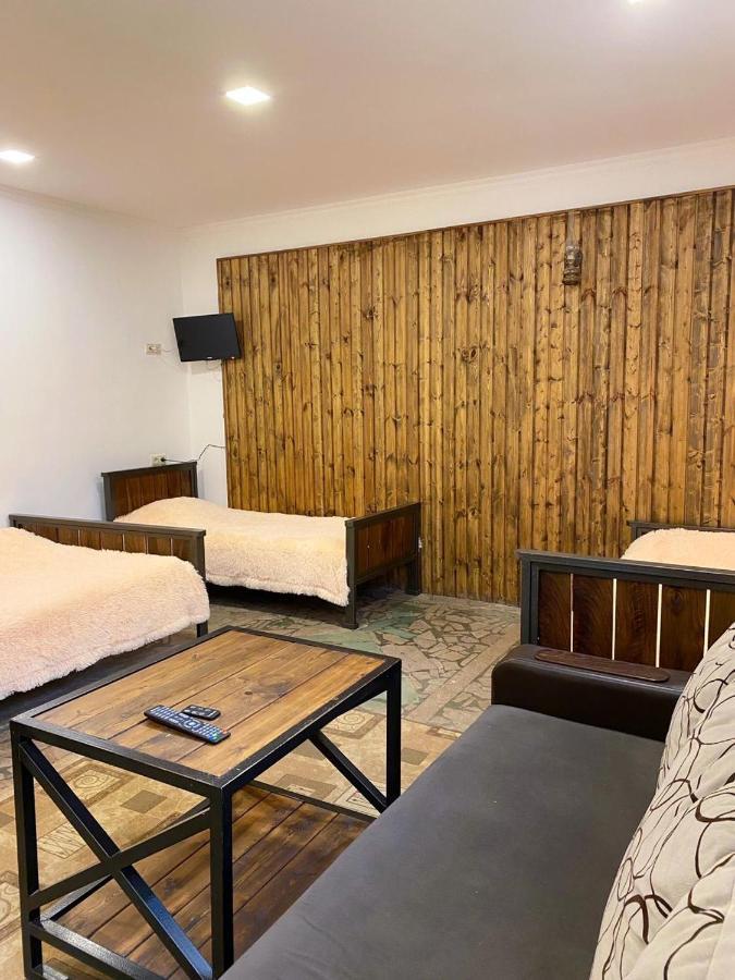 Green Garden Hotel Dilijan Bagian luar foto